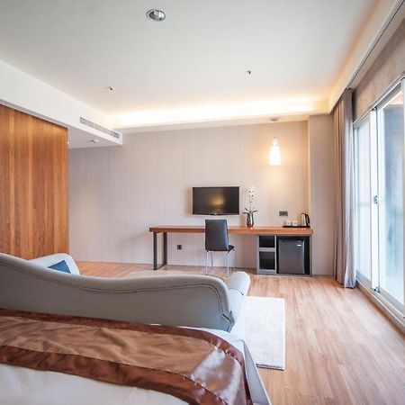 Grand Crystal Hotel Thành phố Tân Trúc Ngoại thất bức ảnh
