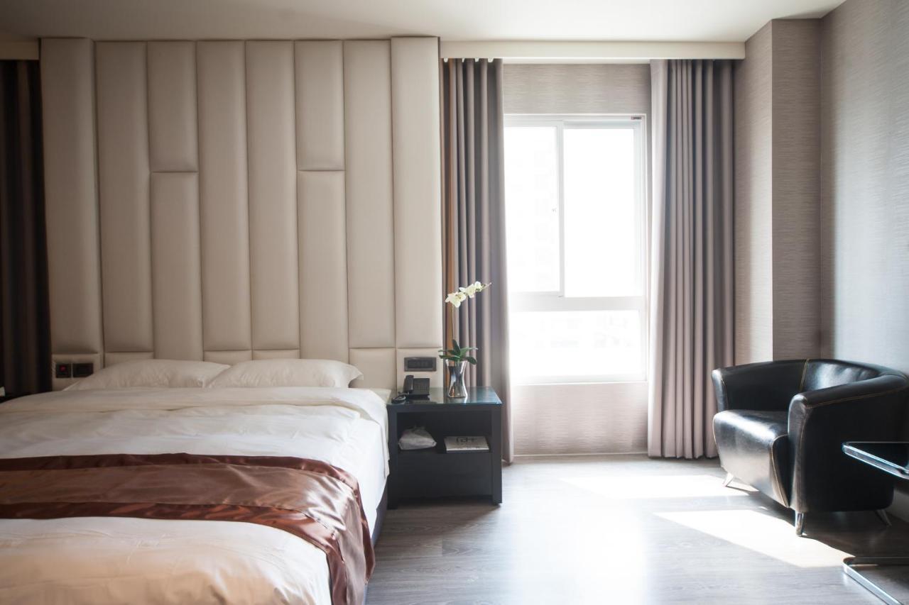 Grand Crystal Hotel Thành phố Tân Trúc Ngoại thất bức ảnh